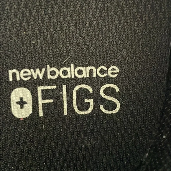 Awesome New Balance x FIGS Limited Edition Gray Ombre and White Suede Sneakers - Picture 6 of 10